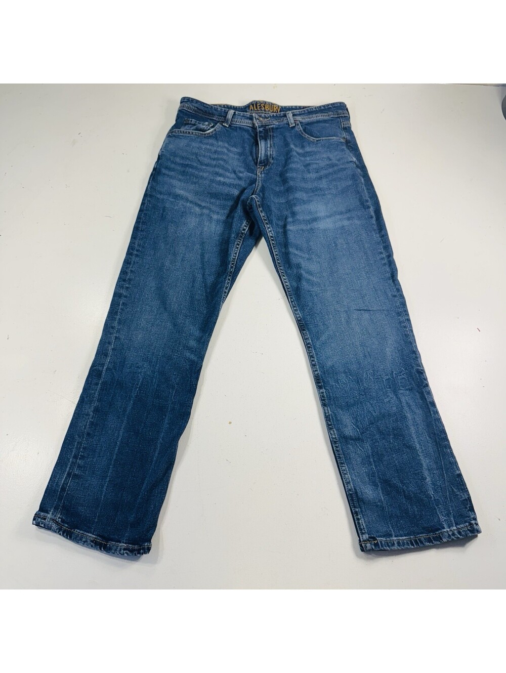 Alesbury Jeans Relaxed Straight Medium Wash Men’s Size 33x32